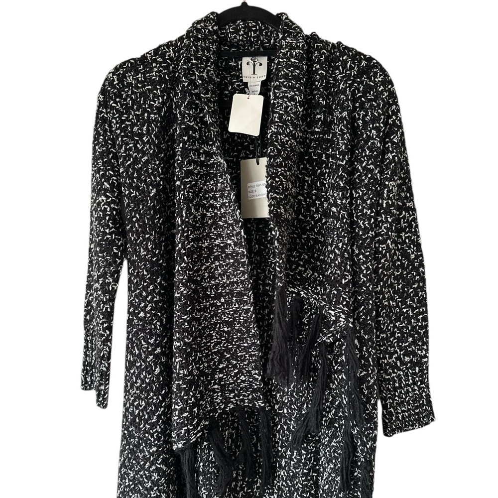Rain + Rose NWT Fringe Duster